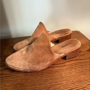 Soludos Venetian Mule - Tan Suede